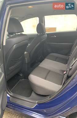 Универсал Hyundai i30 2010 в 