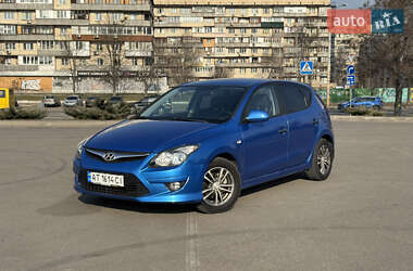 Хетчбек Hyundai i30 2010 в Києві