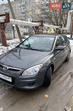 Хэтчбек Hyundai i30 2008 в Днепре