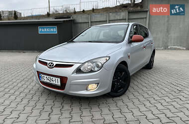 Хэтчбек Hyundai i30 2009 в Дрогобыче