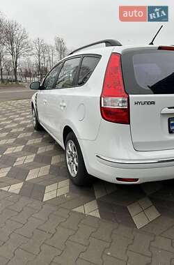 Универсал Hyundai i30 2009 в Белой Церкви