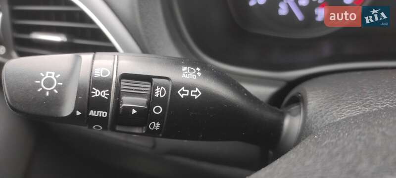 Универсал Hyundai i30 2017 в Новом Буге фото 47 Универсал Hyundai i30 2017 в Новом Буге