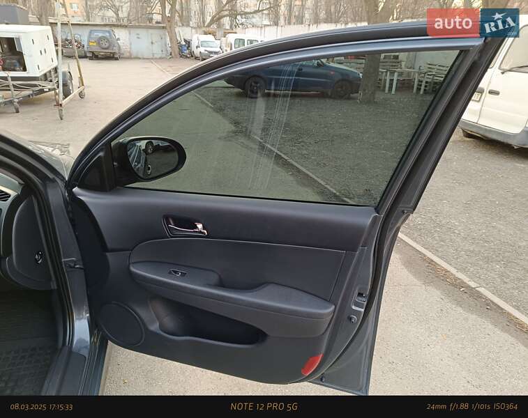 Хетчбек Hyundai i30 2010 в Києві