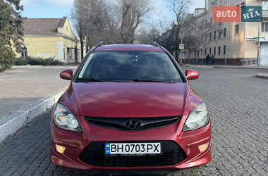 Універсал Hyundai i30 2011 в Одесі