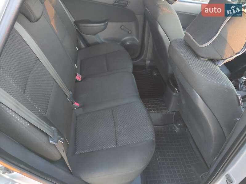 Хетчбек Hyundai i30 2011 в Підволочиську
