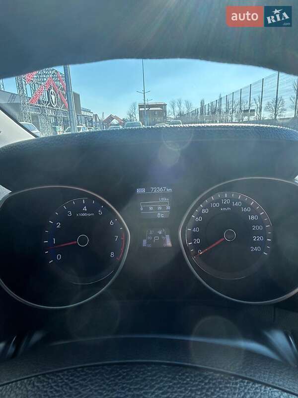 Хэтчбек Hyundai i30 2016 в Николаеве