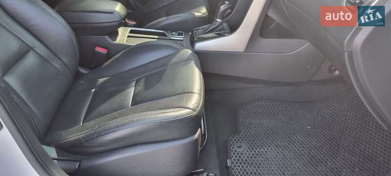 Хэтчбек Hyundai i30 2012 в Киеве