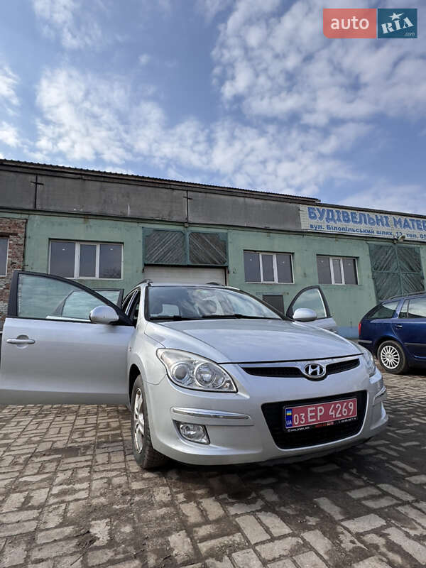 Універсал Hyundai i30 2009 в 