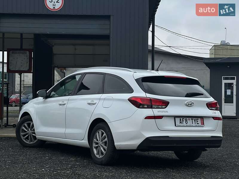 Універсал Hyundai i30 2017 в Ужгороді