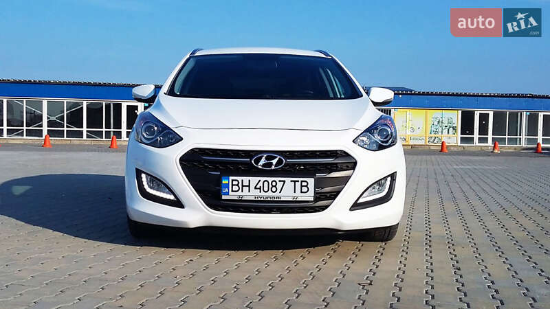 Універсал Hyundai i30 2015 в 