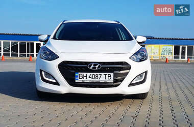 Універсал Hyundai i30 2015 в 