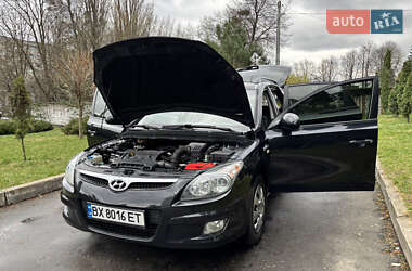 Універсал Hyundai i30 2010 в 