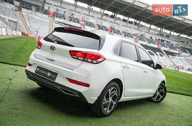 Хэтчбек Hyundai i30 2022 в 