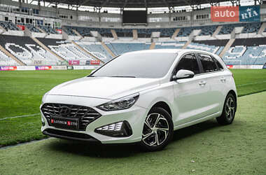 Хэтчбек Hyundai i30 2022 в 