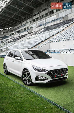 Хэтчбек Hyundai i30 2022 в 