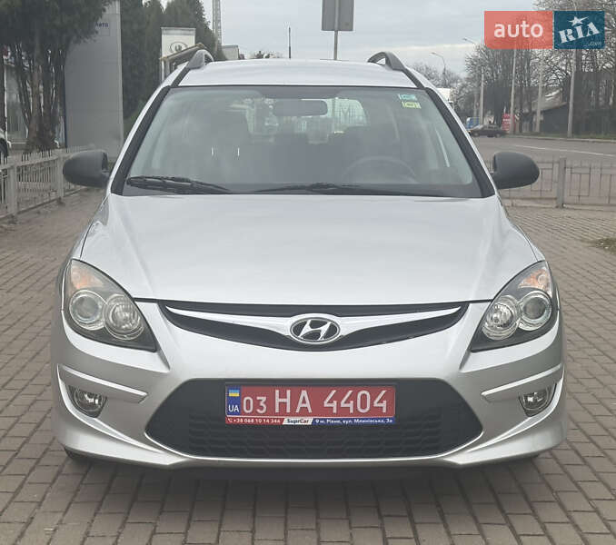 Універсал Hyundai i30 2012 в 