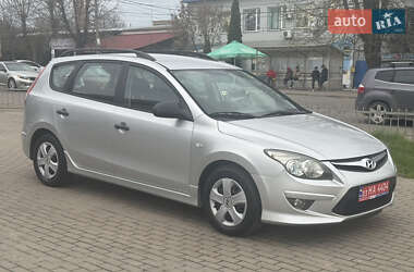 Універсал Hyundai i30 2012 в 