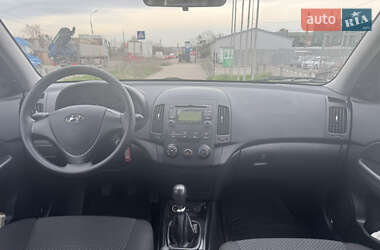 Універсал Hyundai i30 2012 в 