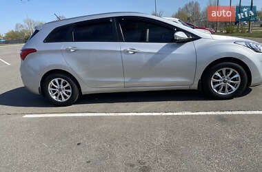 Универсал Hyundai i30 2013 в 