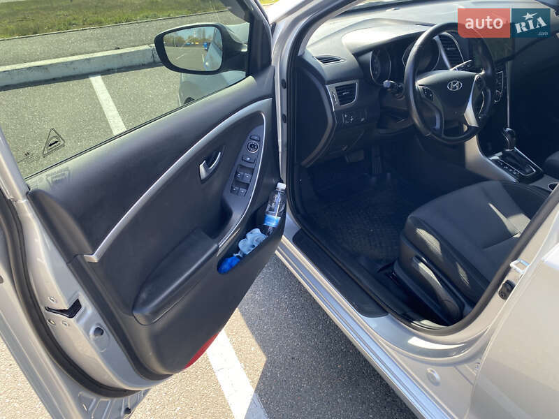 Универсал Hyundai i30 2013 в Киеве
