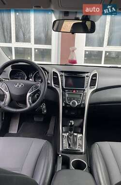 Универсал Hyundai i30 2013 в 