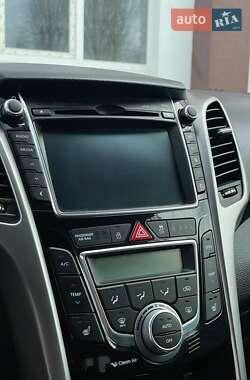 Универсал Hyundai i30 2013 в 