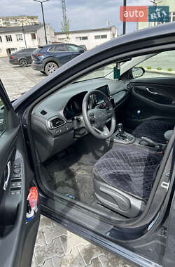 Хэтчбек Hyundai i30 2023 в 
