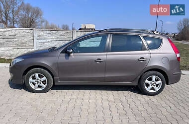 Универсал Hyundai i30 2011 в 