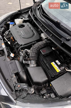 Хетчбек Hyundai i30 2015 в 