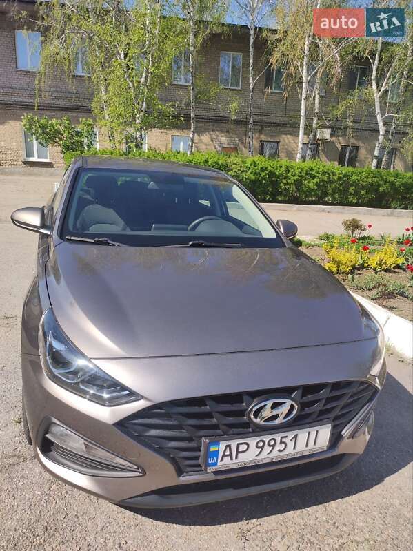 Хэтчбек Hyundai i30 2021 в 