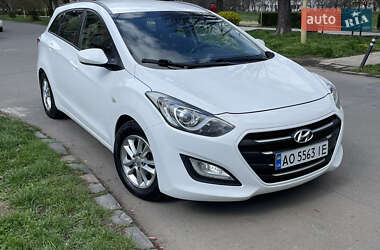 Універсал Hyundai i30 2017 в Ужгороді
