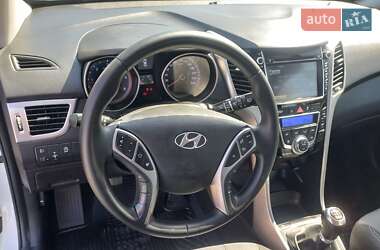 Универсал Hyundai i30 2016 в 