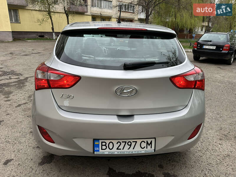 Хетчбек Hyundai i30 2016 в Чернівцях