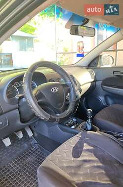 Універсал Hyundai i30 2010 в 