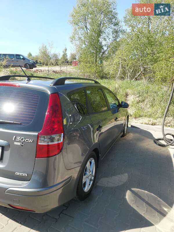 Универсал Hyundai i30 2010 в Львове фото 7 Универсал Hyundai i30 2010 в Львове