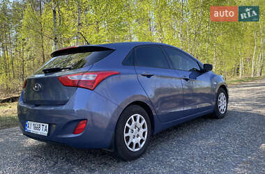 Хэтчбек Hyundai i30 2013 в 