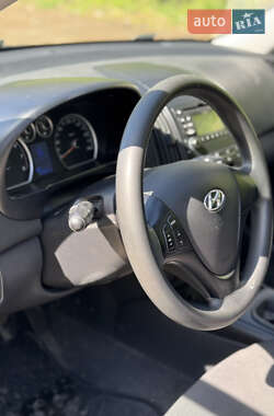Хэтчбек Hyundai i30 2008 в 