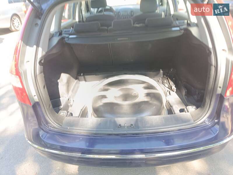 Універсал Hyundai i30 2009 в Дніпрі