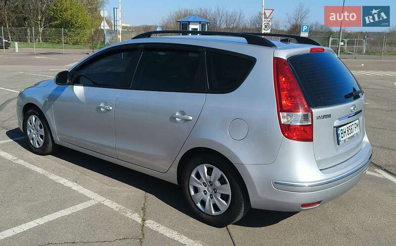 Универсал Hyundai i30 2008 в Одессе фото 6 Универсал Hyundai i30 2008 в Одессе