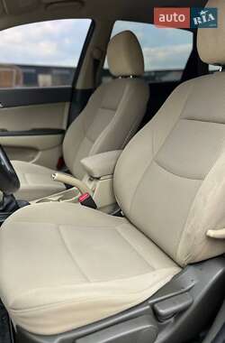Универсал Hyundai i30 2009 в 