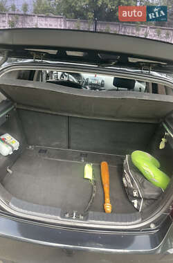 Хэтчбек Hyundai i30 2011 в 
