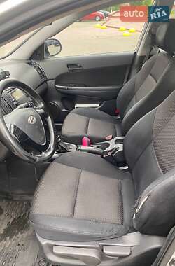 Универсал Hyundai i30 2008 в 