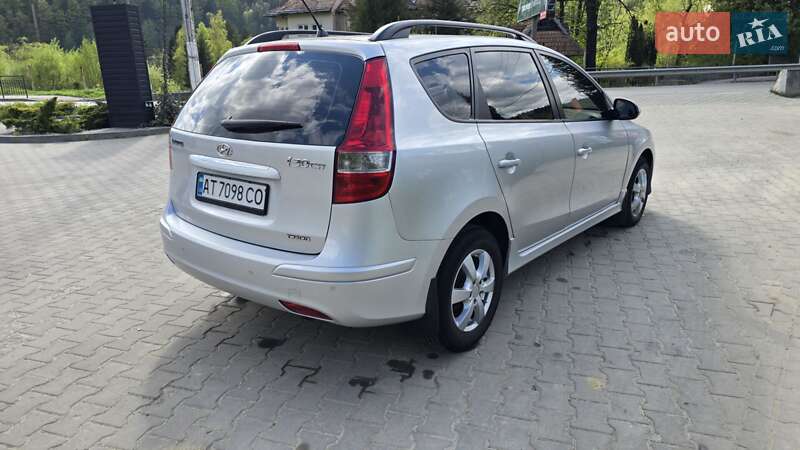 Універсал Hyundai i30 2012 в Яремчі