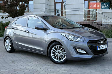 Хэтчбек Hyundai i30 2012 в Одессе