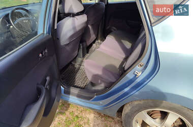 Хэтчбек Hyundai i30 2007 в 
