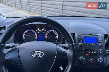 Універсал Hyundai i30 2009 в 