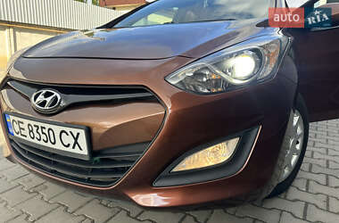 Хэтчбек Hyundai i30 2013 в 
