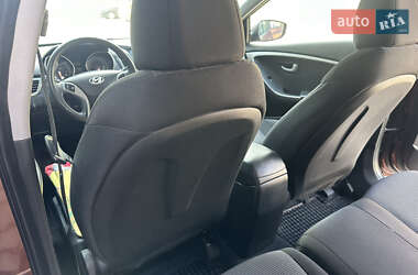Хэтчбек Hyundai i30 2013 в 