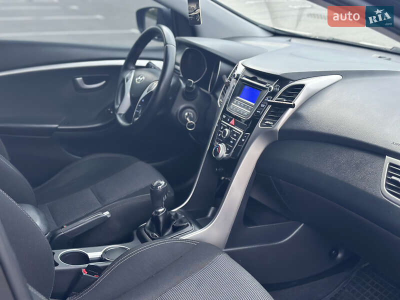 Хетчбек Hyundai i30 2013 в Кропивницькому