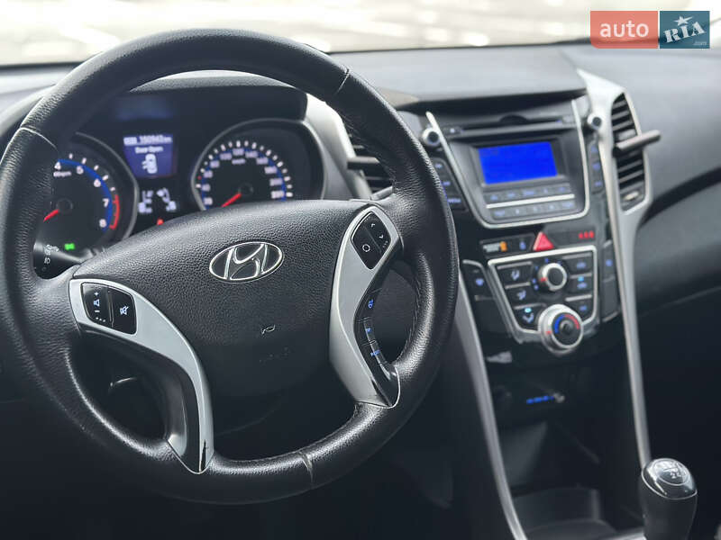 Хетчбек Hyundai i30 2013 в Кропивницькому